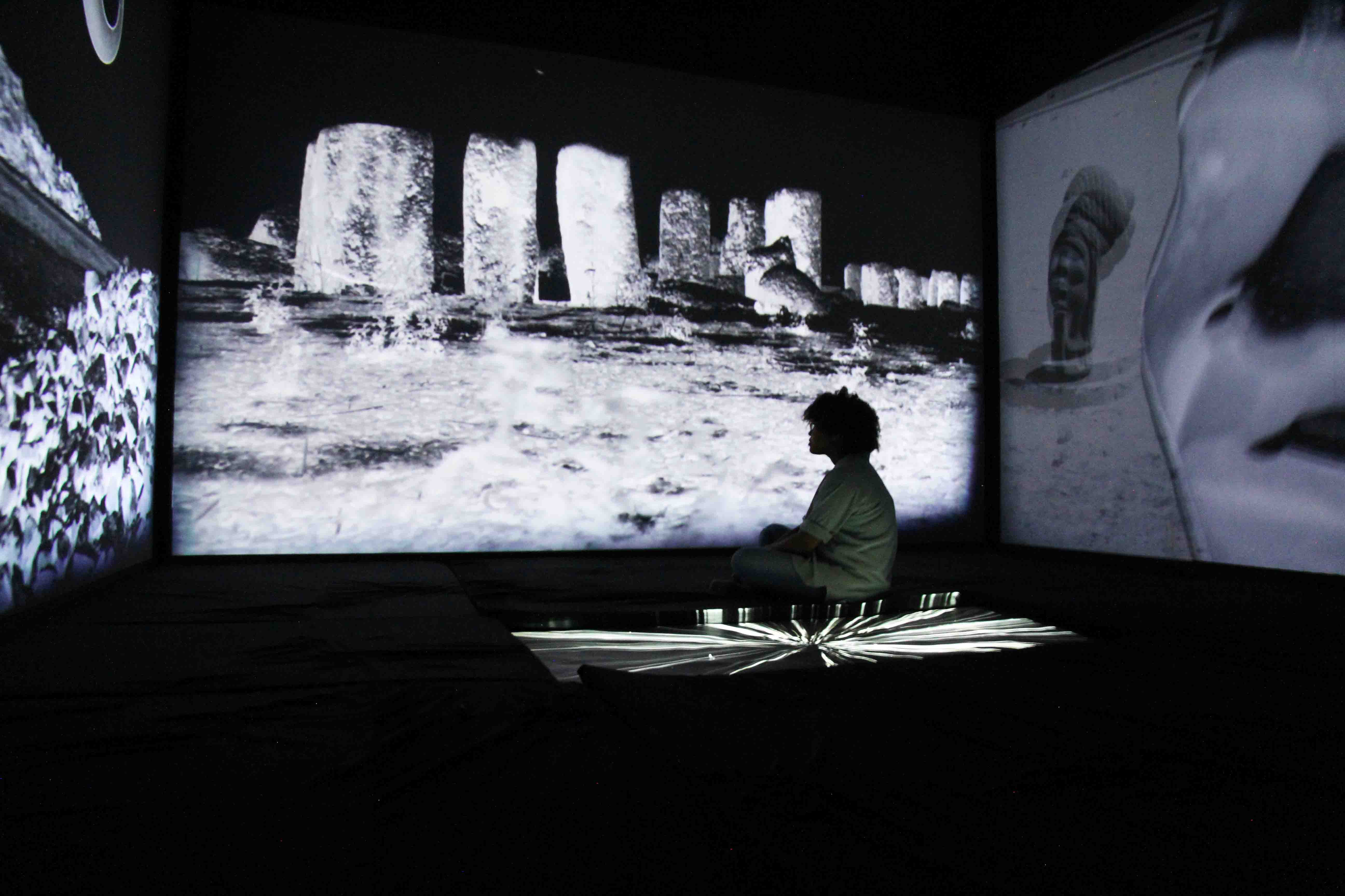 'I Rise' at Dak'Art. Photo credit: Mame-Diarra Niang