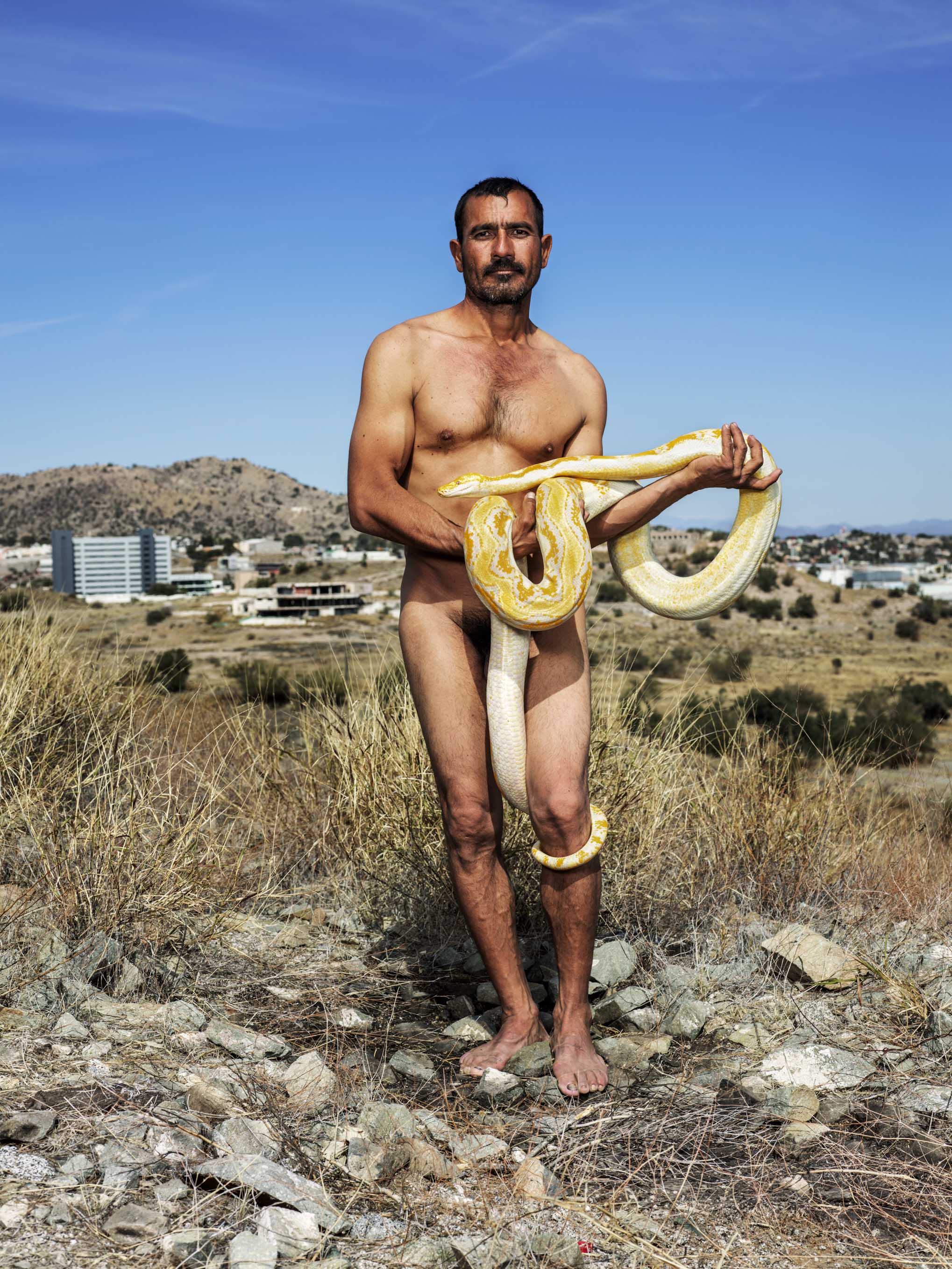  - The snake charmer. Hermosillo, 2019, 