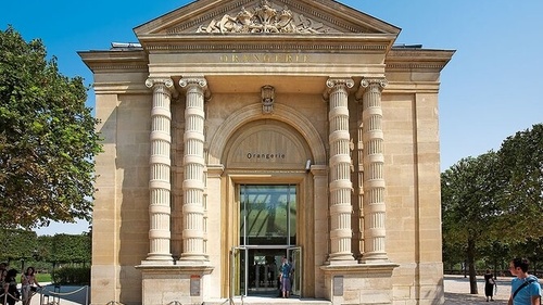 Mame-Diarra at Musée de l'Orangerie