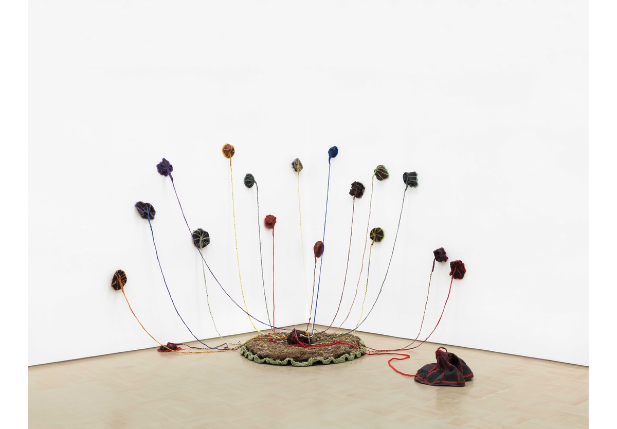 Nicholas Hlobo - Thoba, utsale umnxeba, 2008