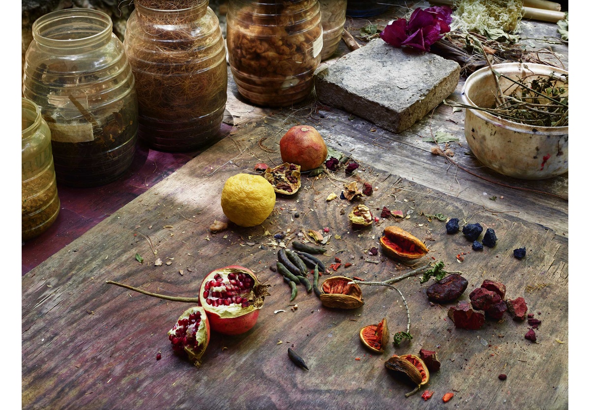 Pieter Hugo - Making pigments San Agustin Etla, 2018