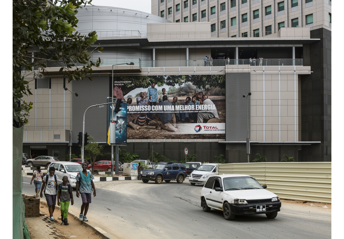  - Rua Gamal Abdel Nasser, Luanda, Angola, 2017, 
