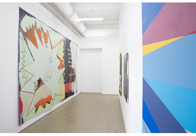 18.04 Installation view with works by Dorothee Kreutzfeldt (left) and Odili Donald Odita (right)